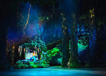 Cztery wątki i trzy pary kochanków