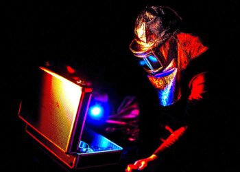 Pomiędzy horrorem a dokumentem