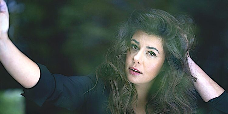 Zbiór piosenek idealny na randki – „Kołysanki dla dorosłych”