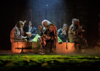 Rzecz dzieje się w pewnym dolnośląskim uzdrowisku – „Empuzjon”